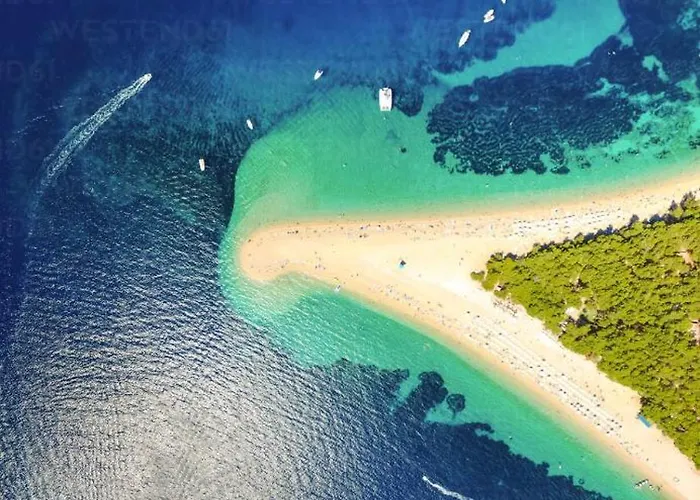 Villa Nono Jure - Private Pool & Jacuzzi, Milna Brac