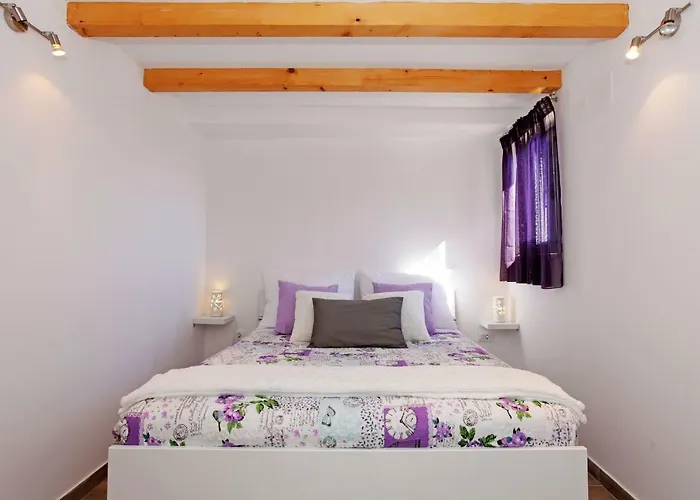 Holiday Home Nina